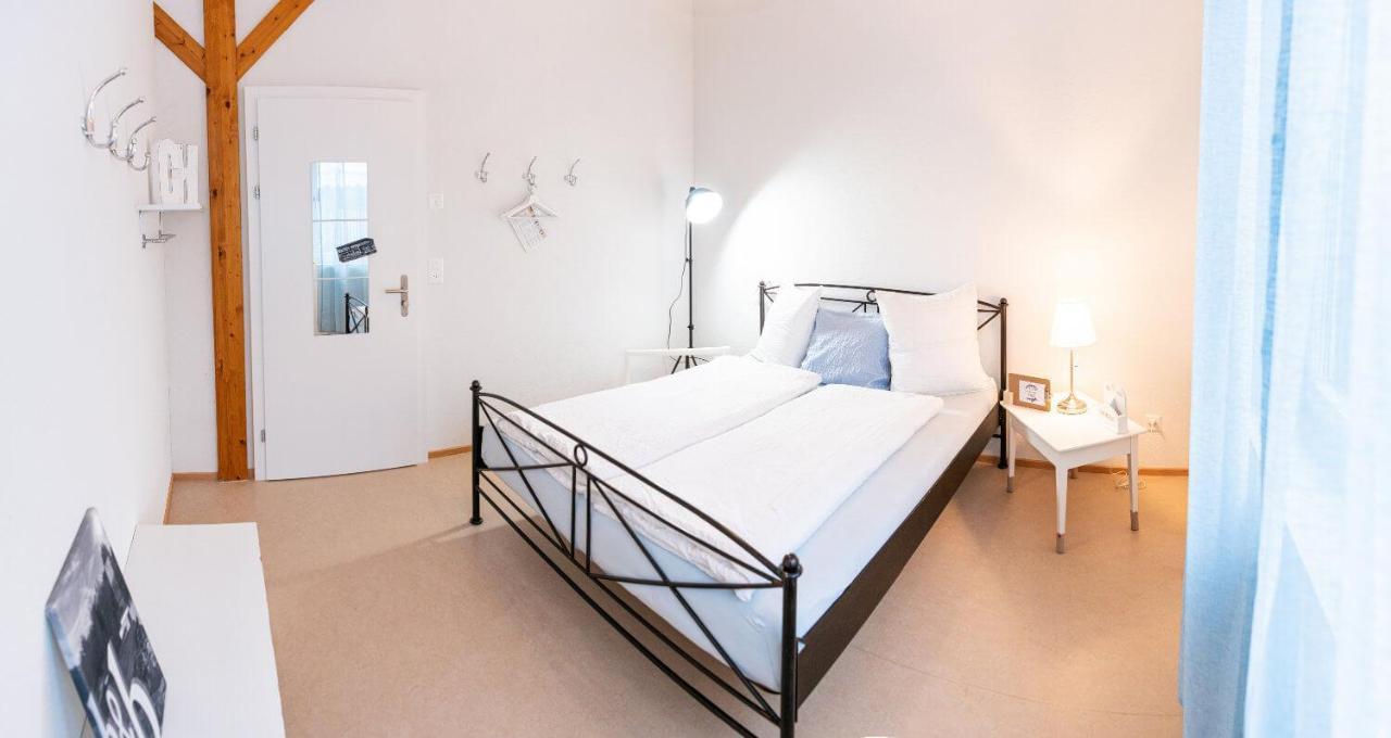 Bnb Entensee Uznach Bagian luar foto